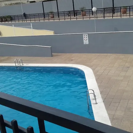 Atlantic Apartment *